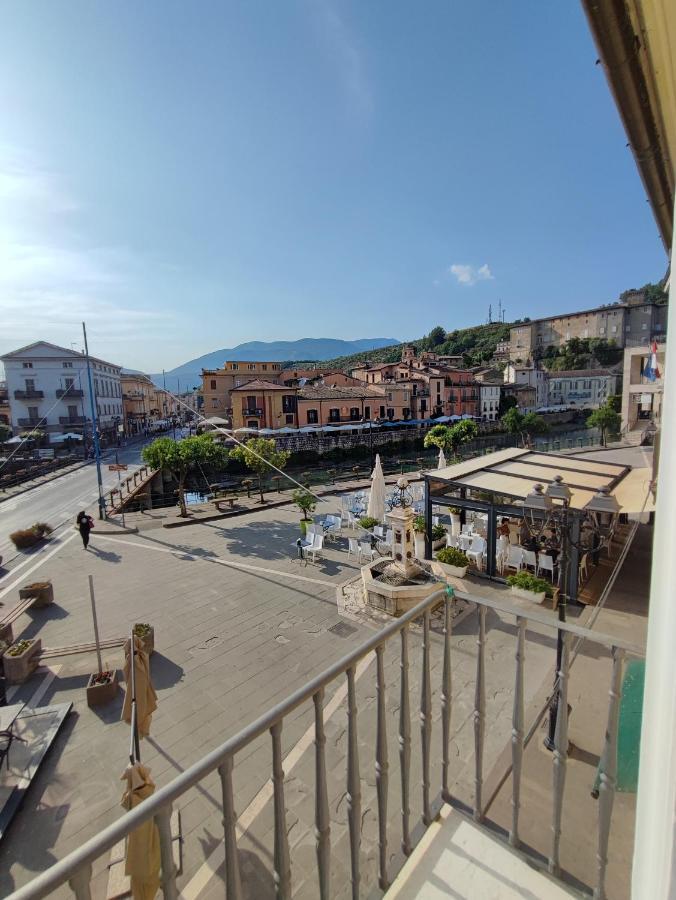 In Centro Rooms And Apartments Isola di Liri Buitenkant foto