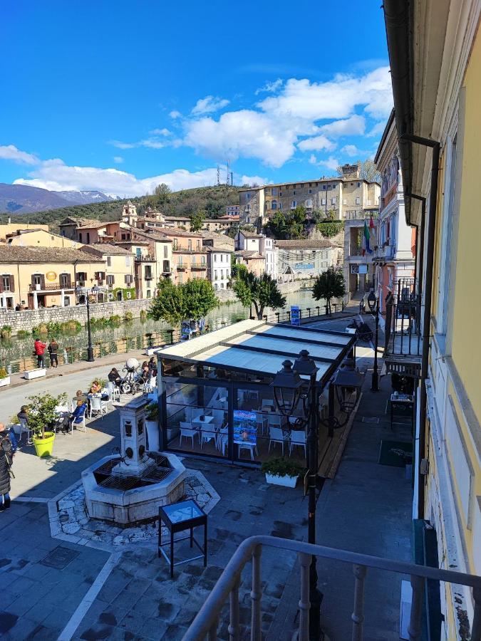 In Centro Rooms And Apartments Isola di Liri Buitenkant foto