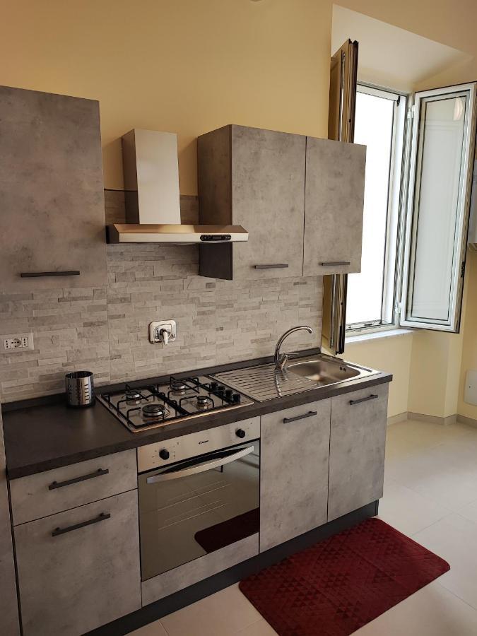 In Centro Rooms And Apartments Isola di Liri Buitenkant foto