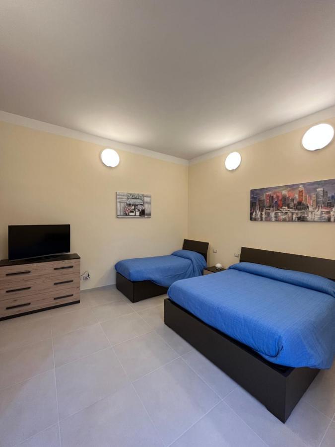 In Centro Rooms And Apartments Isola di Liri Buitenkant foto