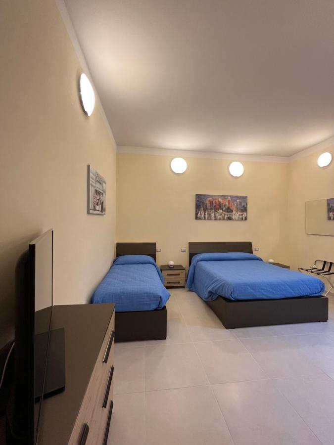 In Centro Rooms And Apartments Isola di Liri Buitenkant foto