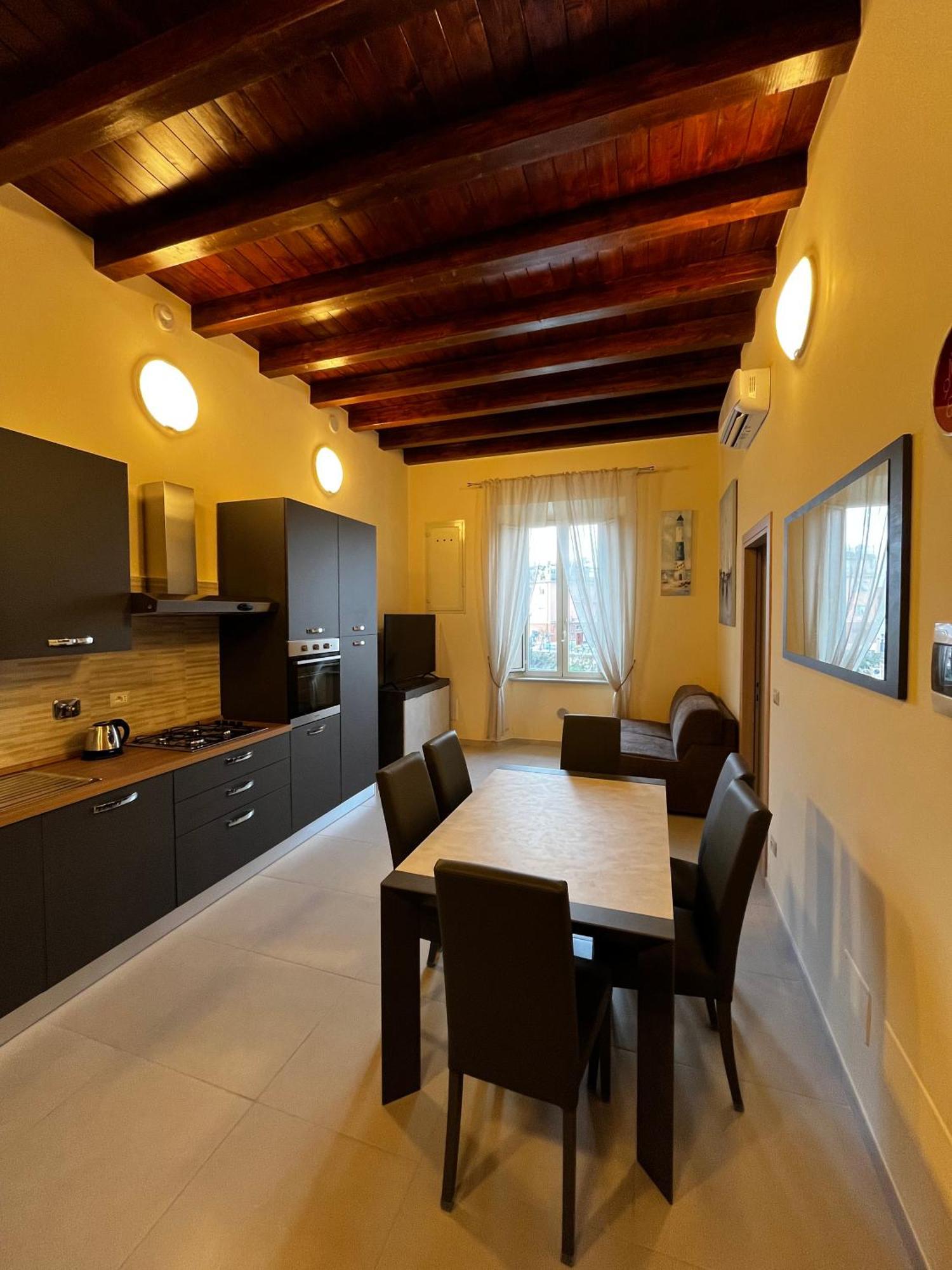 In Centro Rooms And Apartments Isola di Liri Buitenkant foto