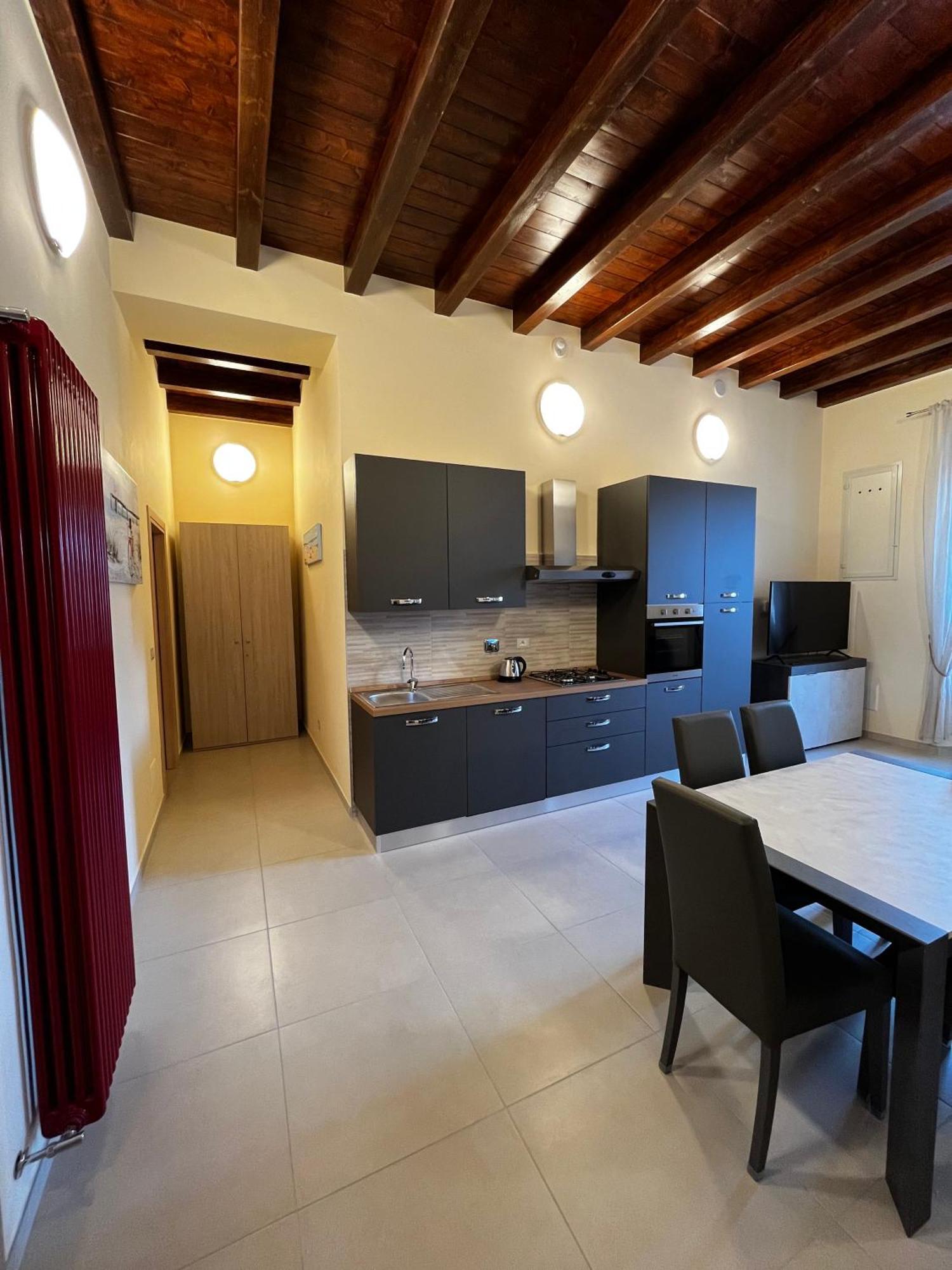 In Centro Rooms And Apartments Isola di Liri Buitenkant foto